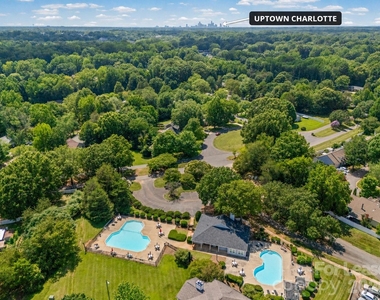 8119 Tremaine Court - Photo Thumbnail 16