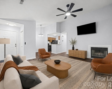 8119 Tremaine Court - Photo Thumbnail 10