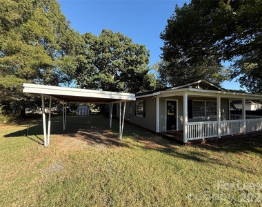 467 Stutts Road - Photo Thumbnail 16