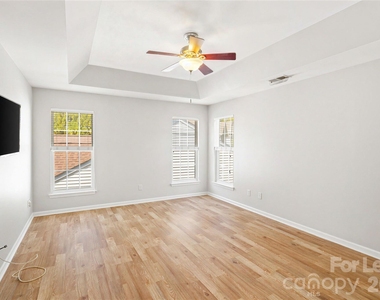 11930 Royal Castle Court - Photo Thumbnail 21