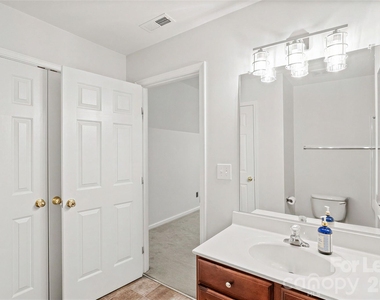 11930 Royal Castle Court - Photo Thumbnail 35