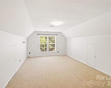 11930 Royal Castle Court - Photo Thumbnail 34