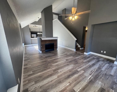 5634 Indian Hill Drive - Photo Thumbnail 8