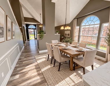 5634 Indian Hill Drive - Photo Thumbnail 4