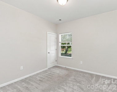 1023 N Ransom Street - Photo Thumbnail 8
