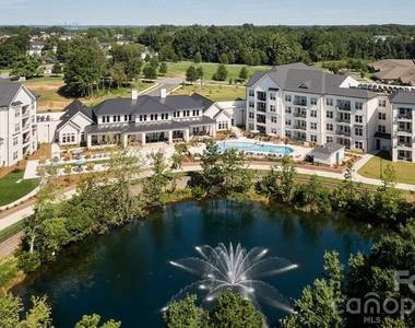 4101 Glenloch Circle - Photo Thumbnail 2