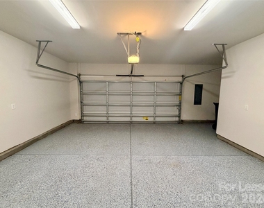 5826 Strathmore Court - Photo Thumbnail 29