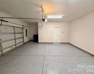 5826 Strathmore Court - Photo Thumbnail 31
