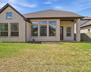 1816 Windy Lane - Photo Thumbnail 39