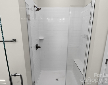 1062 Simcoe Lane - Photo Thumbnail 23