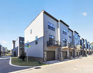 1062 Simcoe Lane - Photo Thumbnail 28