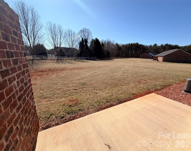 4012 Eugene Drive - Photo Thumbnail 7