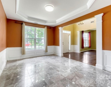 1907 Arbor Vista Drive - Photo Thumbnail 6