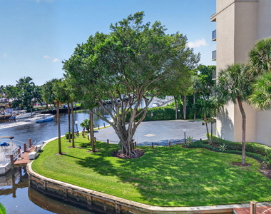 20 Royal Palm Way - Photo Thumbnail 35