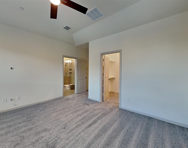 3693 Dutchess Drive - Photo Thumbnail 7