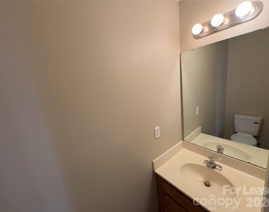 3103 Summercroft Lane - Photo Thumbnail 23