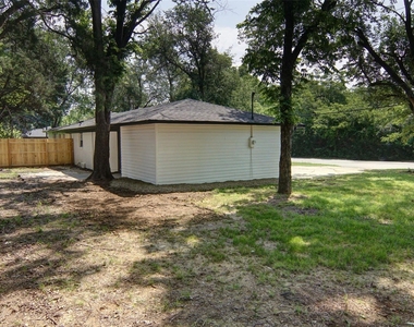 619 9th Street - Photo Thumbnail 15