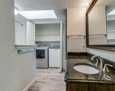 14277 Preston Road - Photo Thumbnail 9