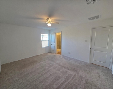 1001 Mountain Laurel Road - Photo Thumbnail 6
