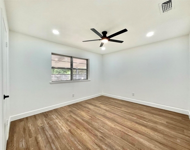 7563 Terry Drive - Photo Thumbnail 20