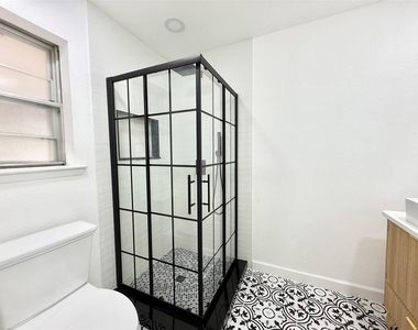 7563 Terry Drive - Photo Thumbnail 13