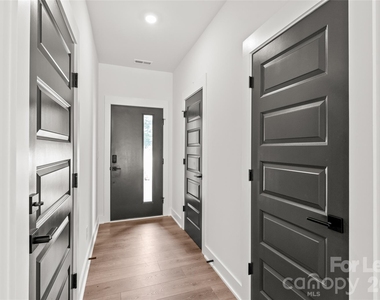 2023 Wilson Avenue - Photo Thumbnail 2
