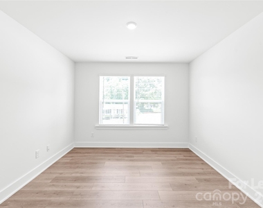 2023 Wilson Avenue - Photo Thumbnail 26