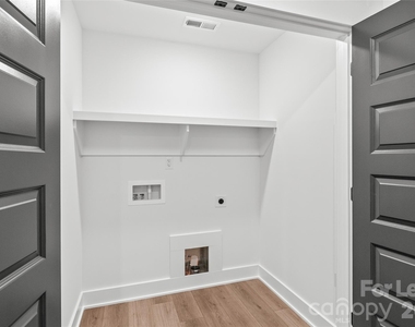 2023 Wilson Avenue - Photo Thumbnail 28