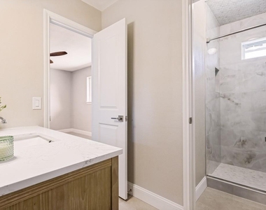 3001 Malibu Place - Photo Thumbnail 23