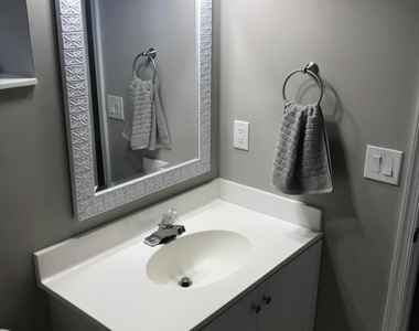 4552 Oak Terrace Drive - Photo Thumbnail 8