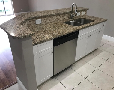 4552 Oak Terrace Drive - Photo Thumbnail 1