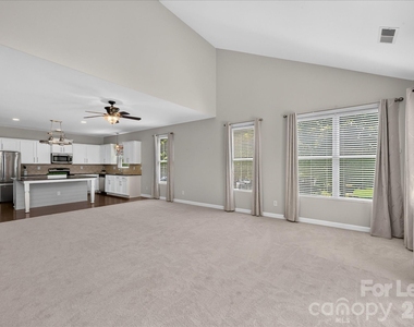 1030 Kaiser Way - Photo Thumbnail 22