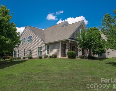 1030 Kaiser Way - Photo Thumbnail 45