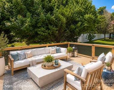 1030 Kaiser Way - Photo Thumbnail 2