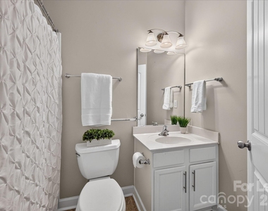 1030 Kaiser Way - Photo Thumbnail 31