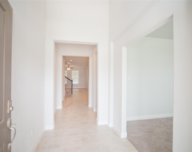 1021 Gillespie Drive - Photo Thumbnail 1
