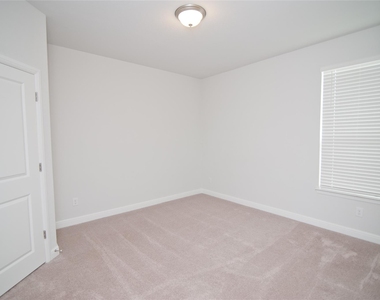 1021 Gillespie Drive - Photo Thumbnail 28