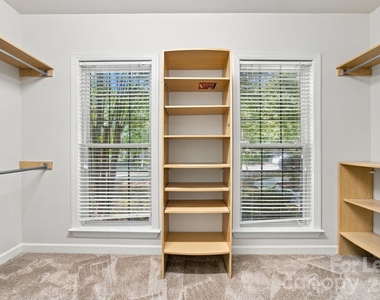 10825 Kenderly Court - Photo Thumbnail 18