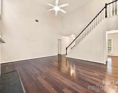 10825 Kenderly Court - Photo Thumbnail 6