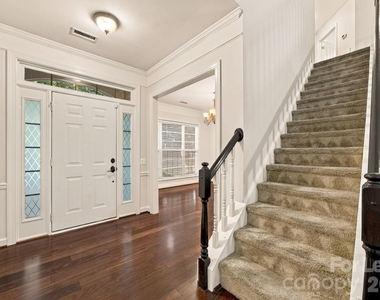 10825 Kenderly Court - Photo Thumbnail 19