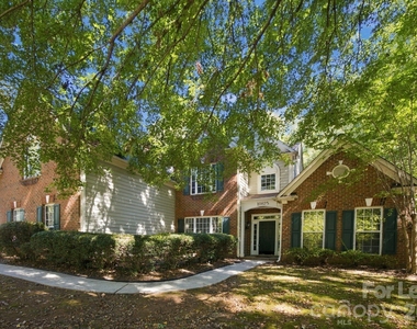 10825 Kenderly Court - Photo Thumbnail 34