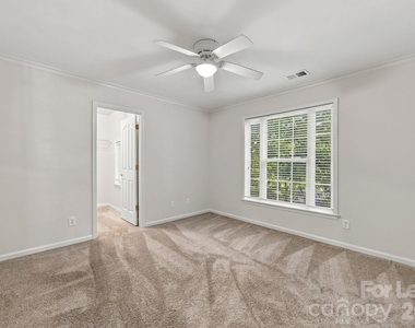 10825 Kenderly Court - Photo Thumbnail 20