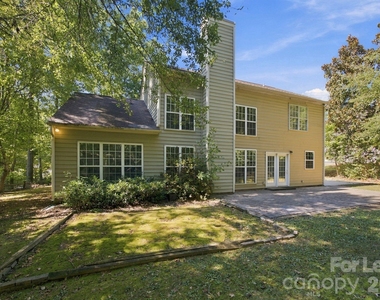 10825 Kenderly Court - Photo Thumbnail 39