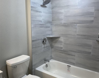 3160 Delaford Drive - Photo Thumbnail 18