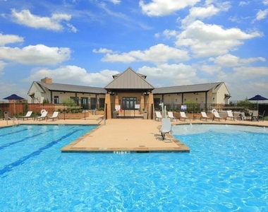 1701 Elm Fork Bend - Photo Thumbnail 24