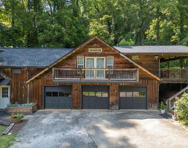 919 N Country Club Drive - Photo Thumbnail 18