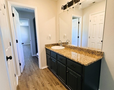 1151 Azalea Lane - Photo Thumbnail 25