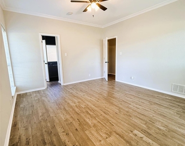 1151 Azalea Lane - Photo Thumbnail 14