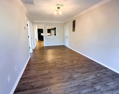 1151 Azalea Lane - Photo Thumbnail 18