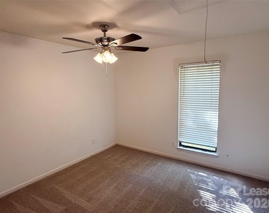 11222 Treebark Drive - Photo Thumbnail 10
